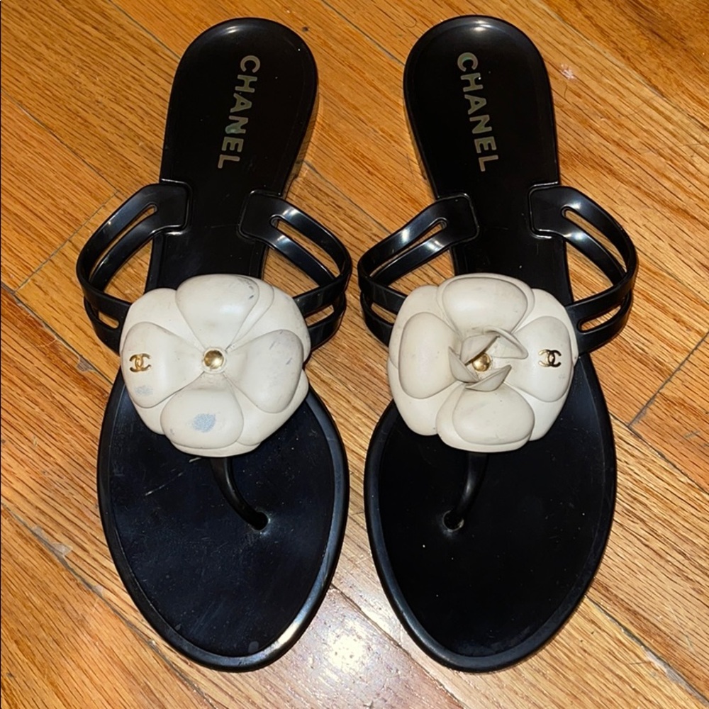 Chanel flip flops